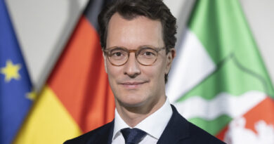 Greetings from the Minister President of the Federal State of North Rhine-Westphalia